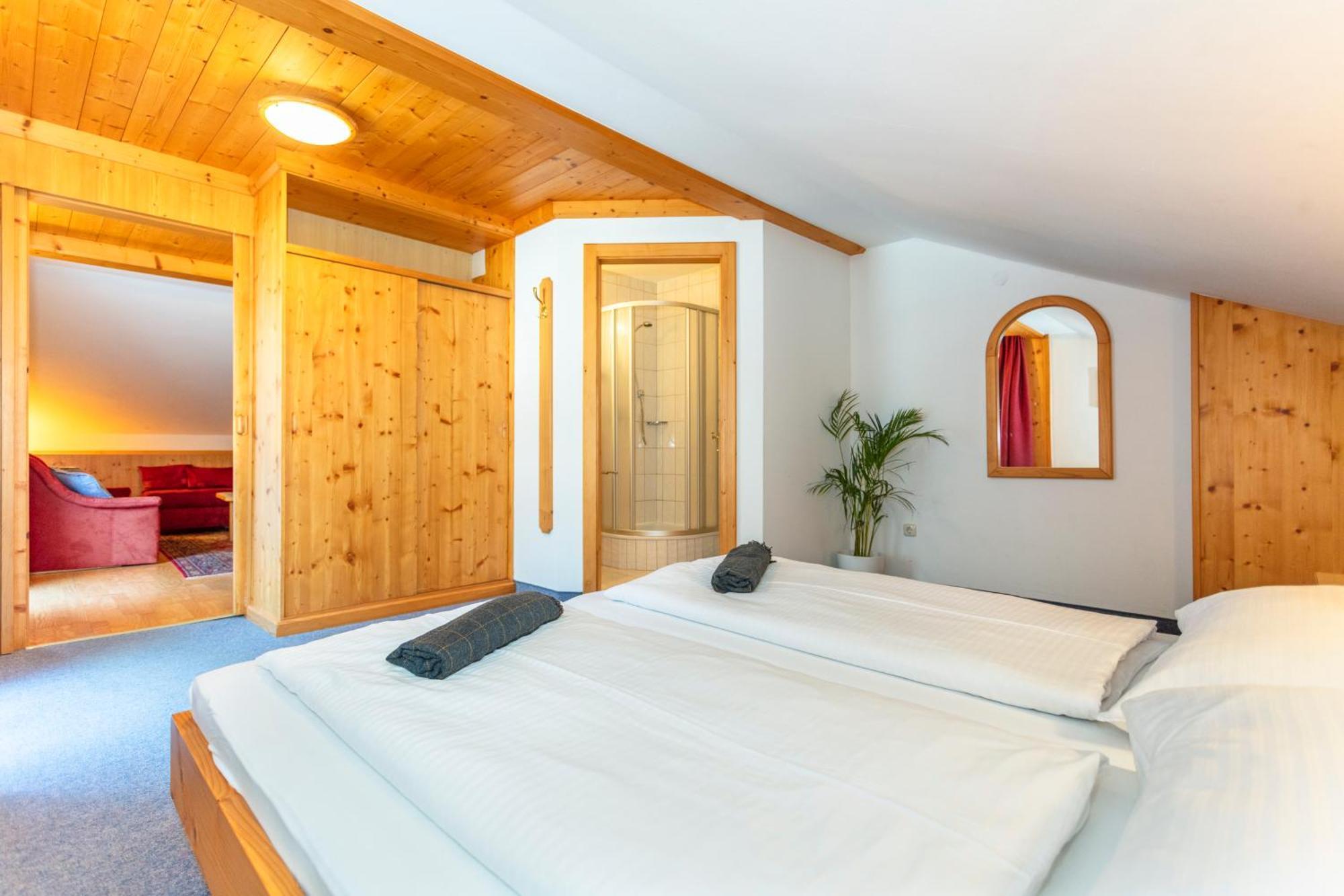 Sonnberg Lodge Maria Alm am Steinernen Meer Exterior foto